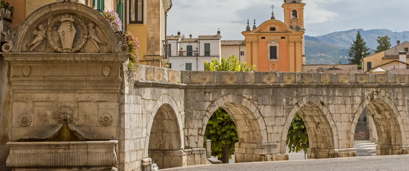 ABRUZZO DA SCOPRIRE: DA ROCCA CALASCIO AL LAGO DI SCANNO