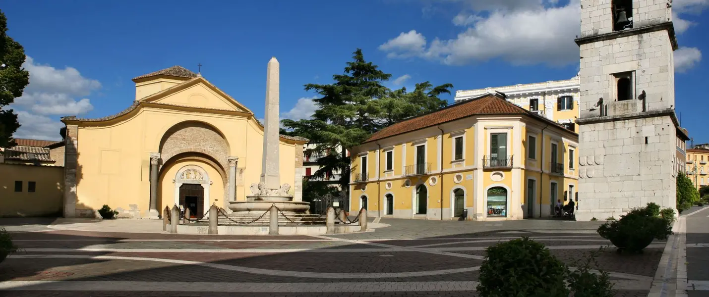 AMALFI, BENEVENTO E SALERNO