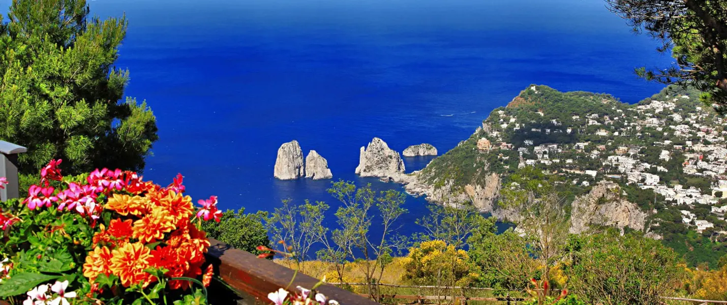 CAPRI E REGGE DI NAPOLI