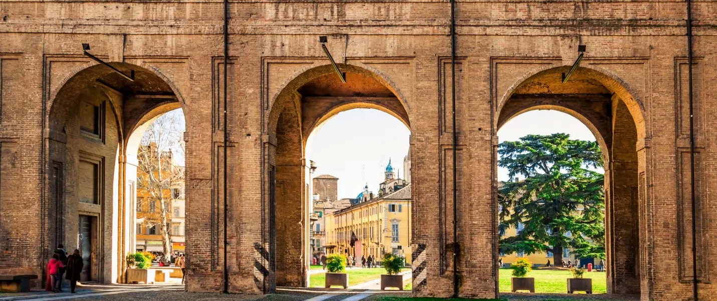 TORRECHIARA E PARMA