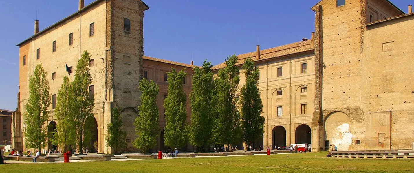 TORRECHIARA E PARMA