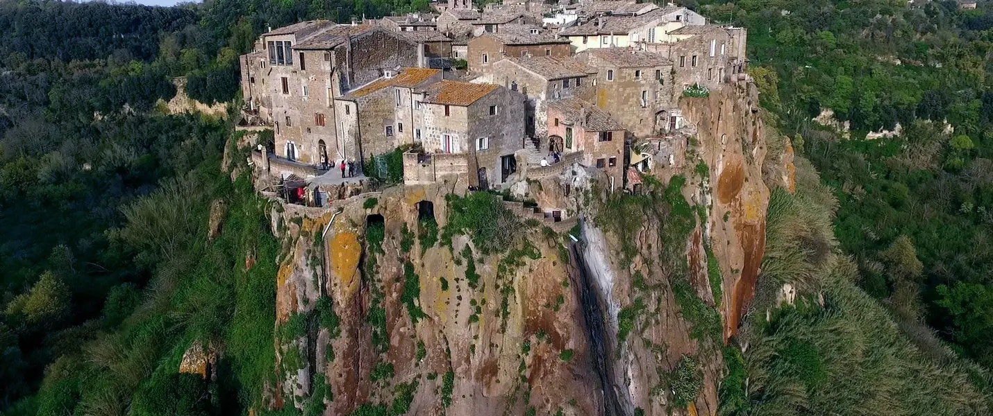 TARQUINIA, SUTRI E CALCATA VECCHIA