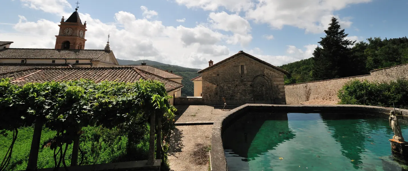 CIOCIARIA  AUTENTICA, DA ANAGNI AD ALATRI