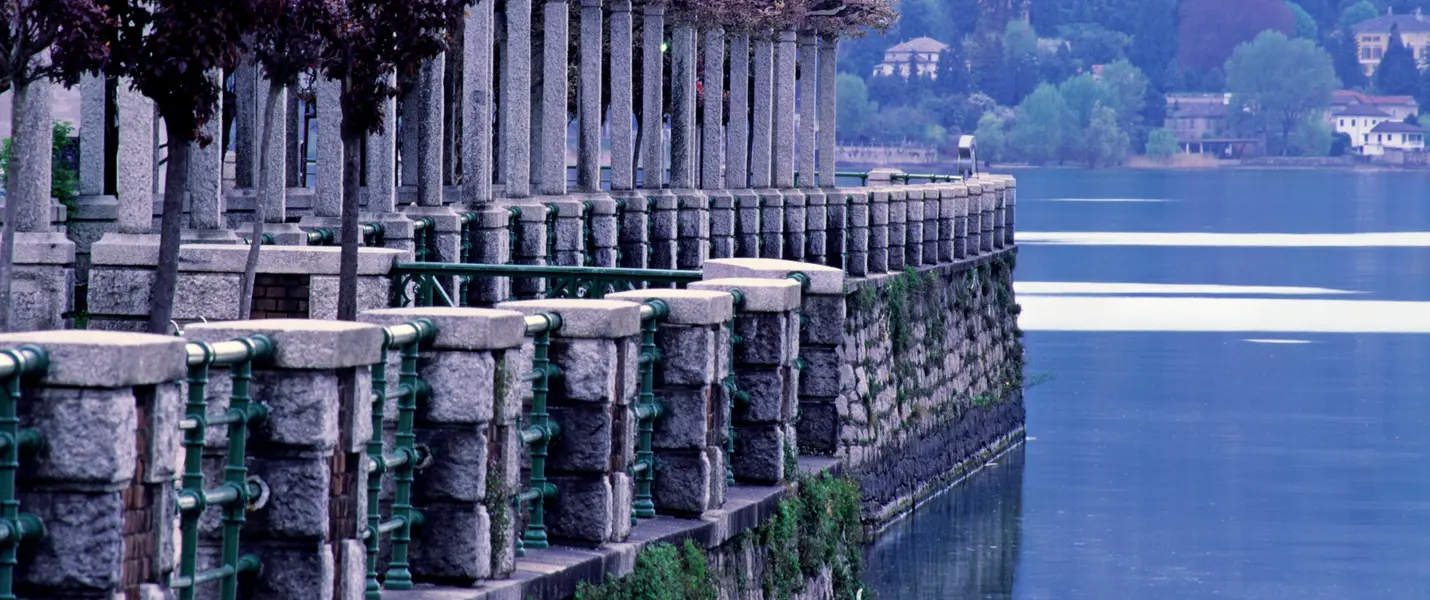 BERNA, THUN E IL TRENINO VERDE DELLE ALPI