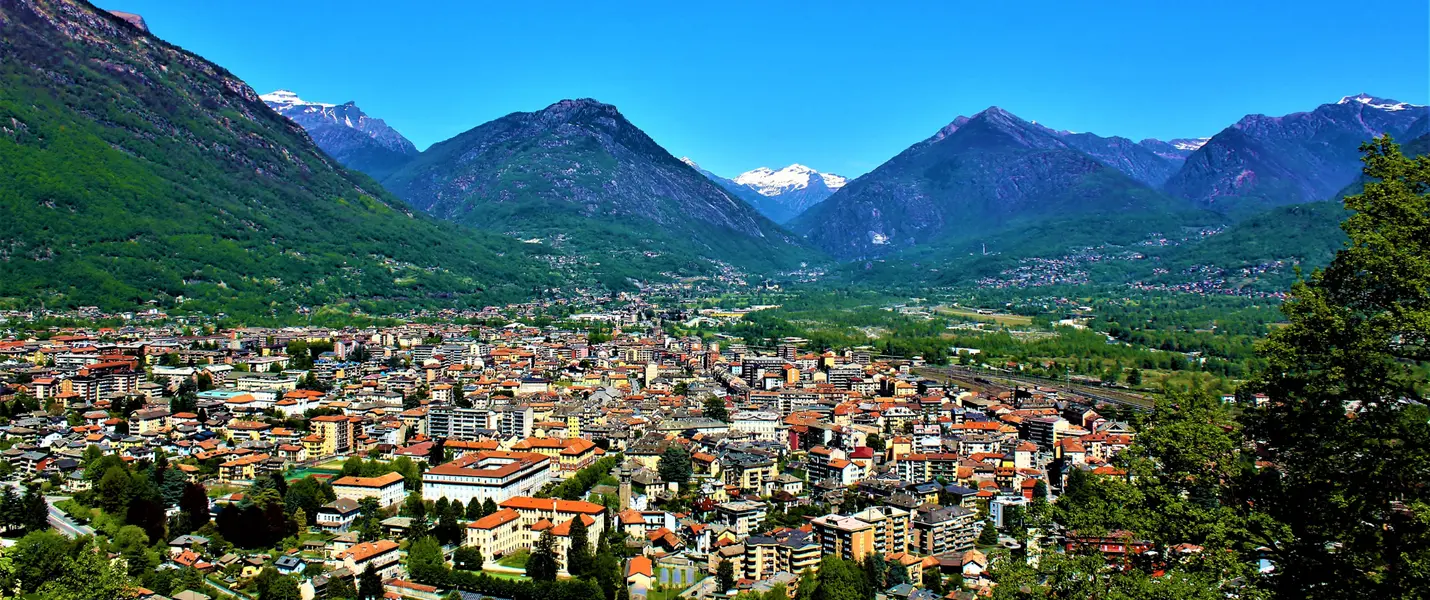 BERNA, THUN E IL TRENINO VERDE DELLE ALPI