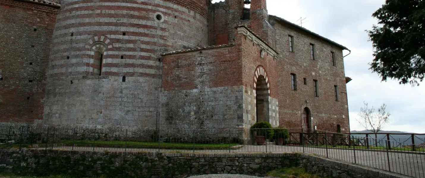 SAN GALGANO E CHIANTISHIRE