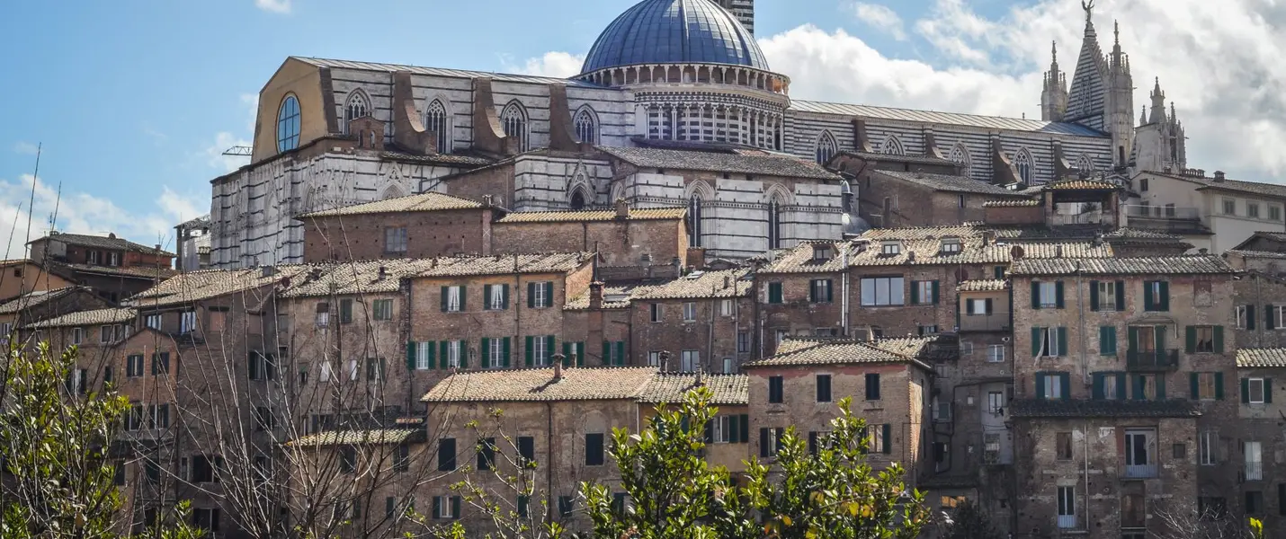 SIENA GIOIELLO MEDIOEVALE