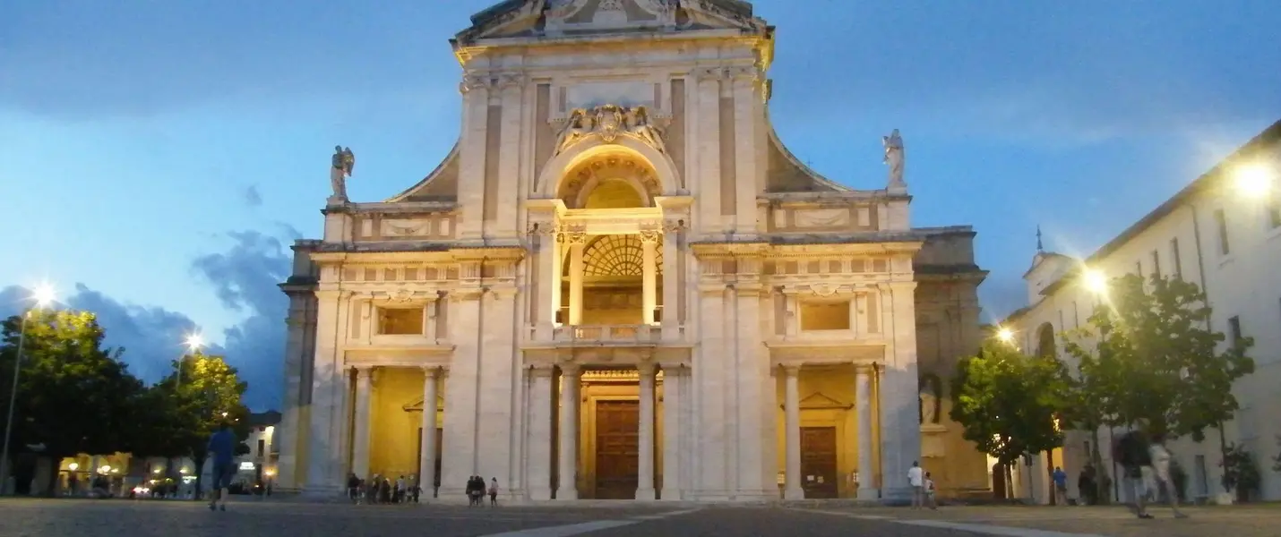 GIOTTO E LA BASILICA DI ASSISI