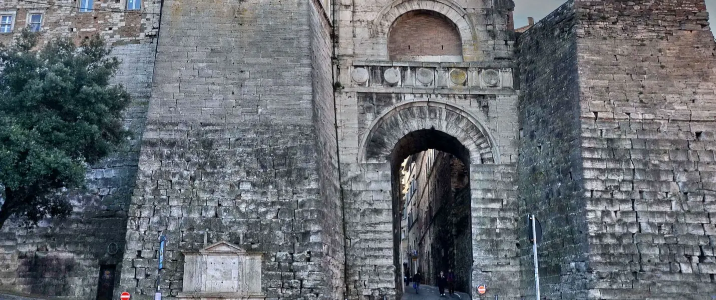 PERUGIA E I MERCATINI SOTTERRANEI