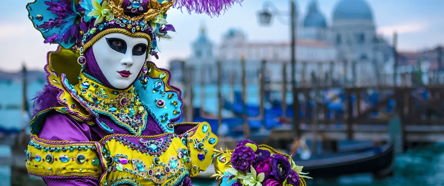 VENEZIA E IL CARNEVALE SULL'ACQUA