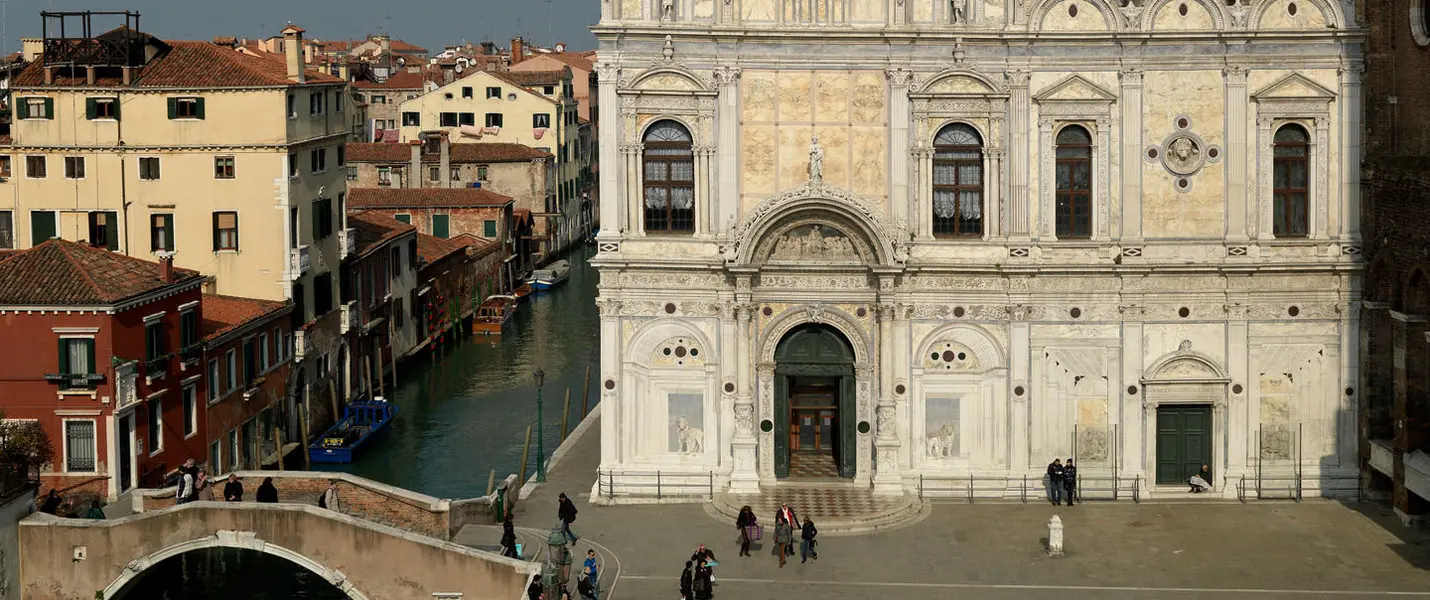 VENEZIA E IL CARNEVALE SULL'ACQUA